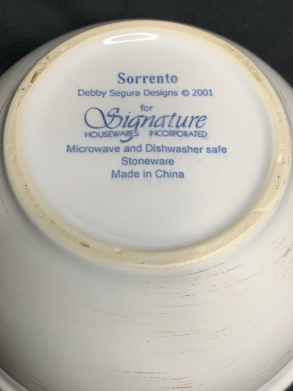 Signature Housewares Sorrento Debby Segura 2001 8 Inch Stoneware Bowl